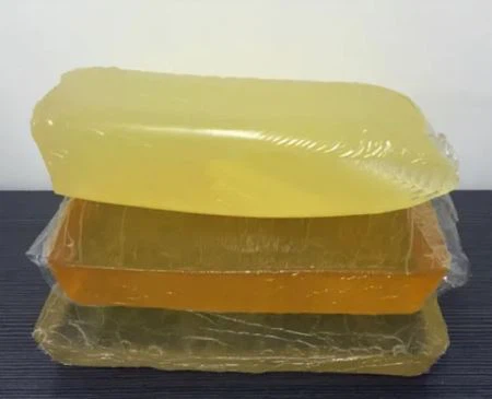 Tavné lepidlo na výrobu plienok pre dospelých